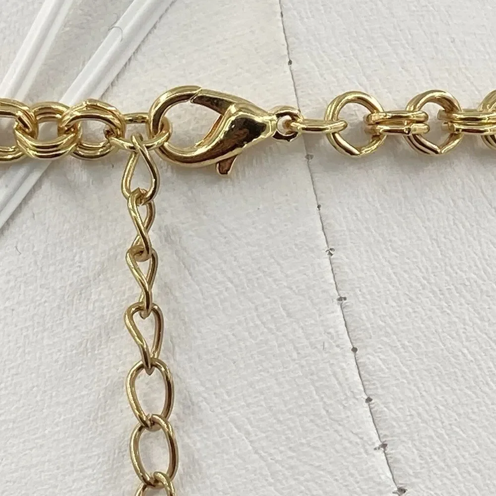 Vintage Gold Tone Necklace 21